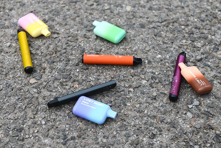 How to Dispose of Vapes Properly: A Complete Guide 1 How to Dispose of Vapes Properly: A Complete Guide